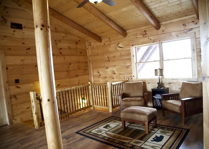 Holiday home Stunning Private Getaway With Gorgeous Fireplace Near Quincy, Illinois